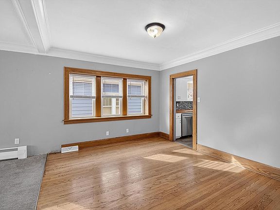 5th image of 1008 Monroe AVENUE