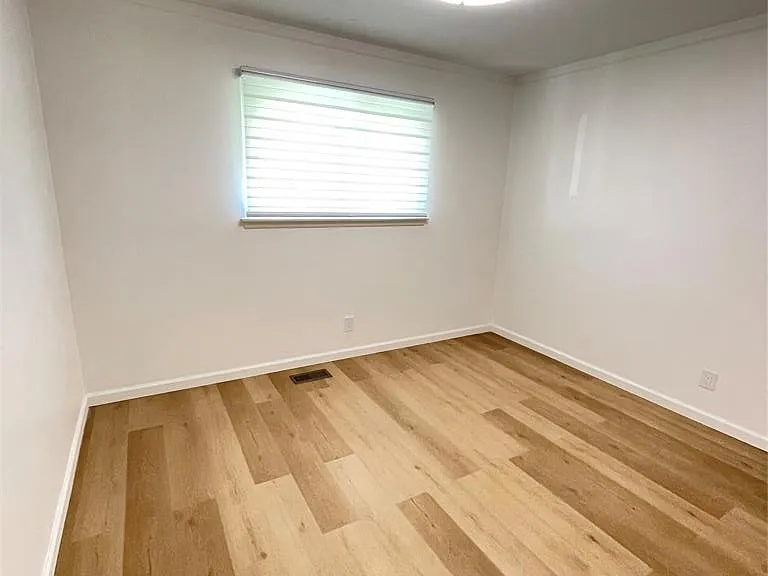 32827 Dover Ave — Photo 34
