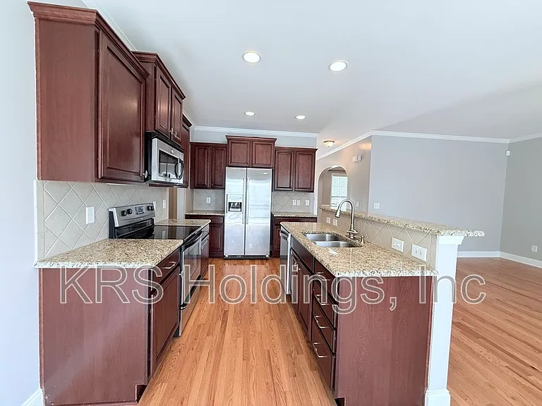 5810 Spring Glen Ln — Photo 11