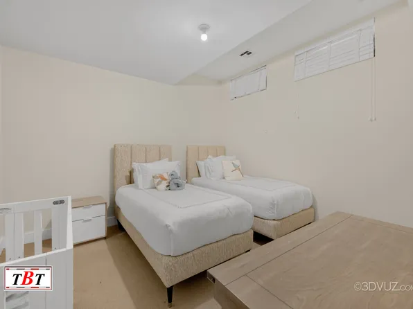 1132 East 32nd Street image 35 of 36