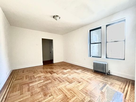 3rd image of 708 W 171st St APT 43B