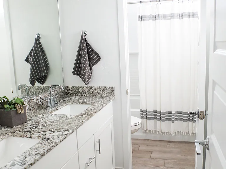 827 W Flatiron Trl — Photo 27