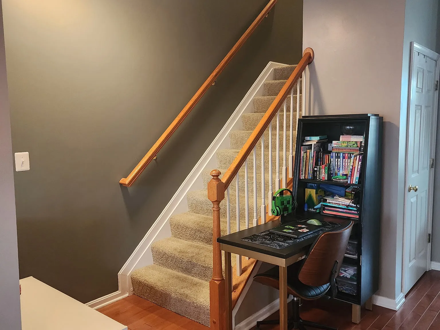 3 bed, 2624 sqft, $3,100 — Photo 4