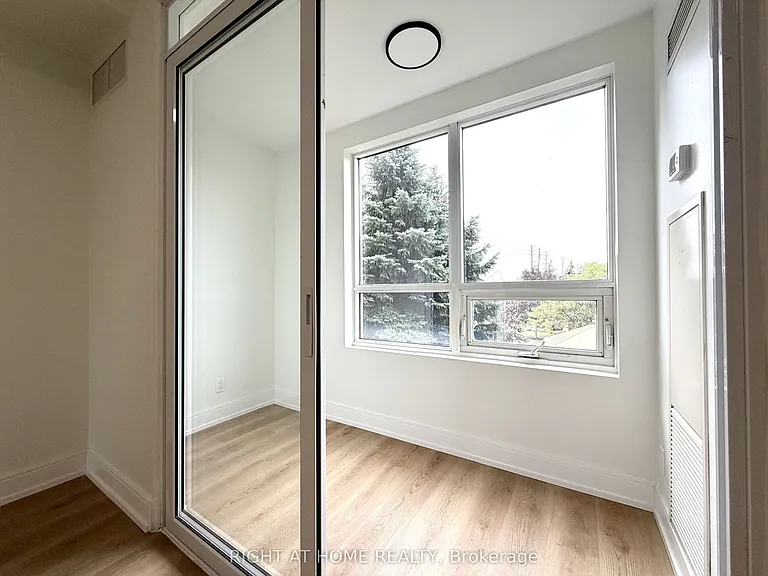 9235 Jane St #214 — Photo 19