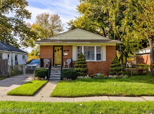 21395 Garden Ln, Ferndale, MI 48220