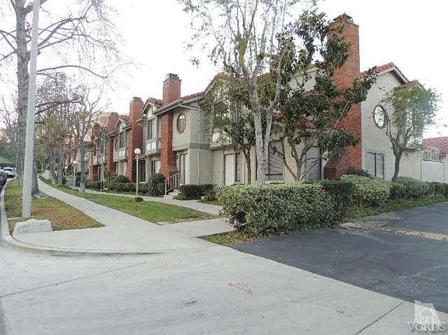 1st image of 24415 Vanowen St Unit 40