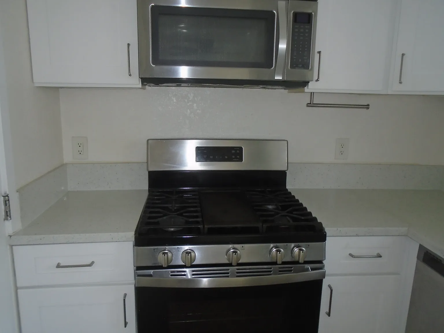 Stonewood Apartments — Photo 2