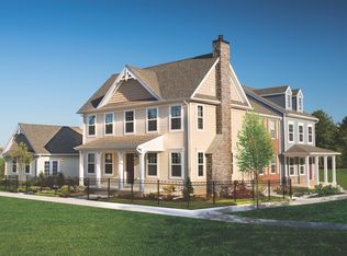 910 Cadwell Ln, Lancaster, PA 17601