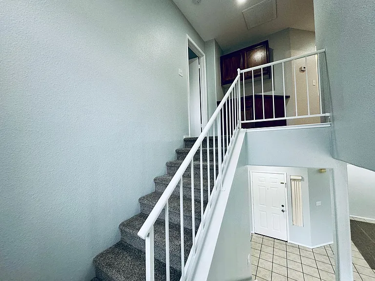 2581 Silver Shadow Dr — Photo 13