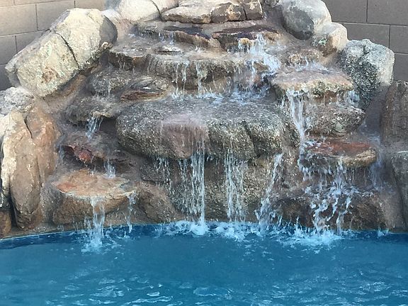 3rd image of 7524 W Millerton Way