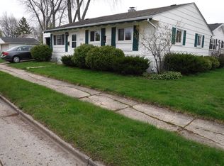 2521 26th St, Kenosha, WI 53140