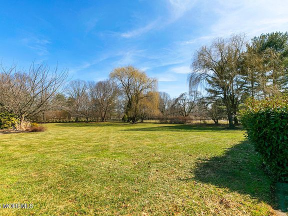 5th image of 6 Pheasant Road