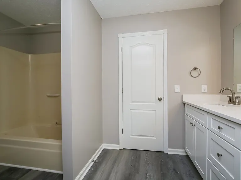 2431 English Hill Dr — Photo 11