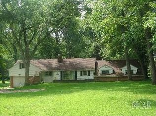 2251 Smith Rd, Temperance, MI 48182