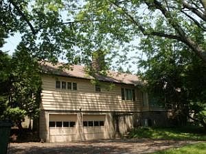 2nd image of 310 School House Montgomery Park