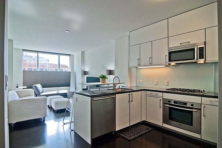 1st image of 333 Main St #8J