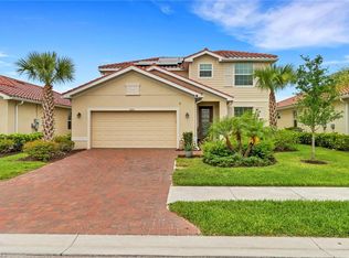 2211 Dancy St, Naples, FL 34120