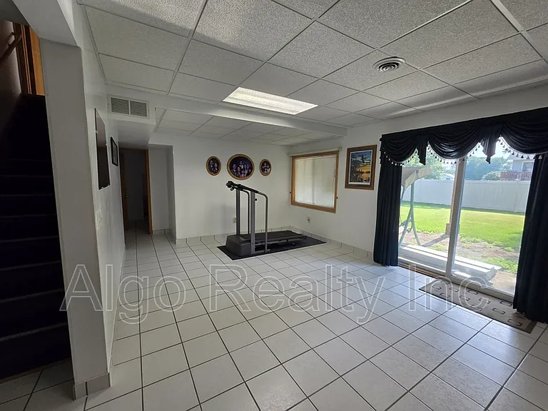 12450 Raven St NW — Photo 9