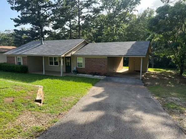 18396 Tall Pines Dr, Tyler, TX 75703