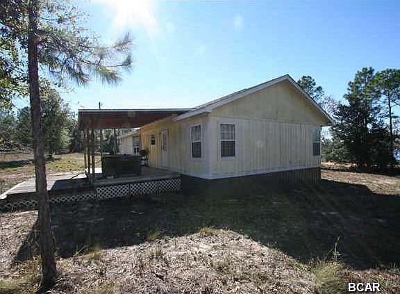 4th image of 3525 Lakeside Dr