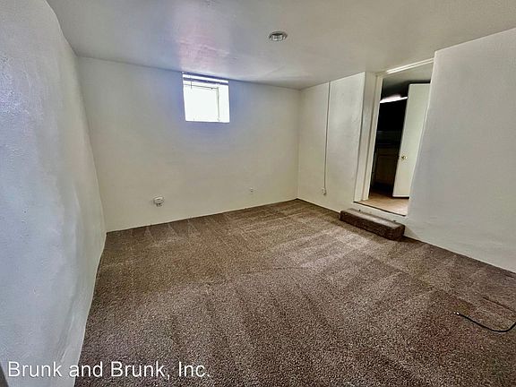 2nd image of 119 E Willamette Ave APT 5