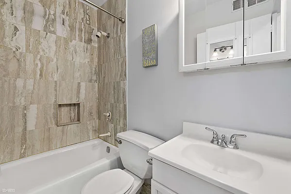 Sold by Citi Habitats | media 4