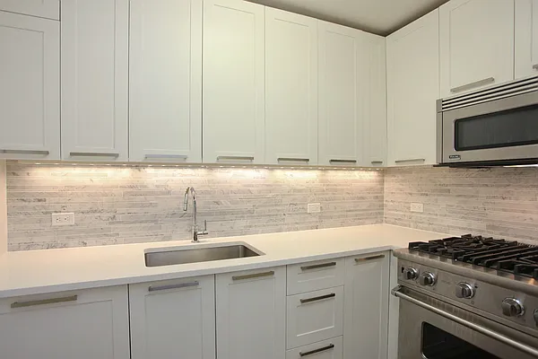 Rented by Keller Williams NYC | media 17