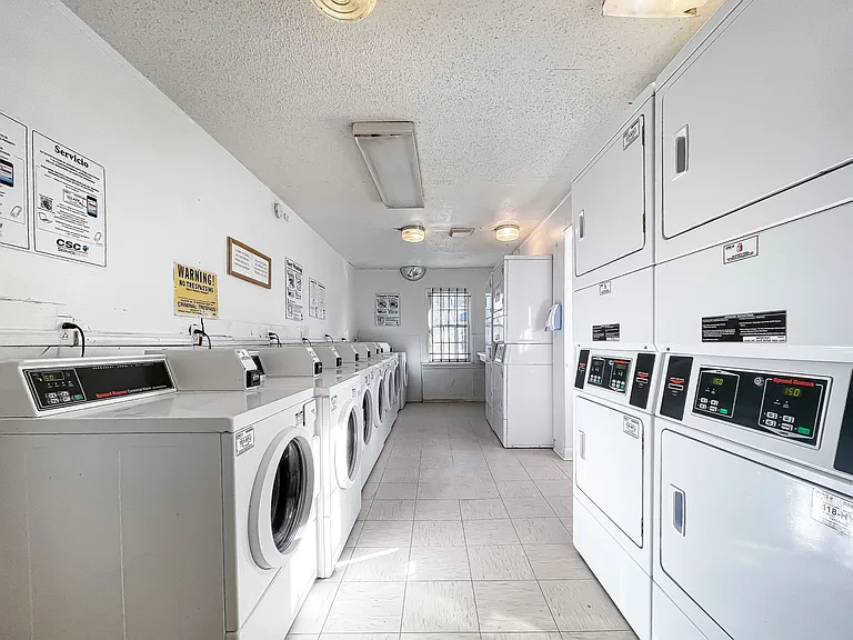 Charlotte NC Apartments For Rent | Arcadian Village | Laundry Room