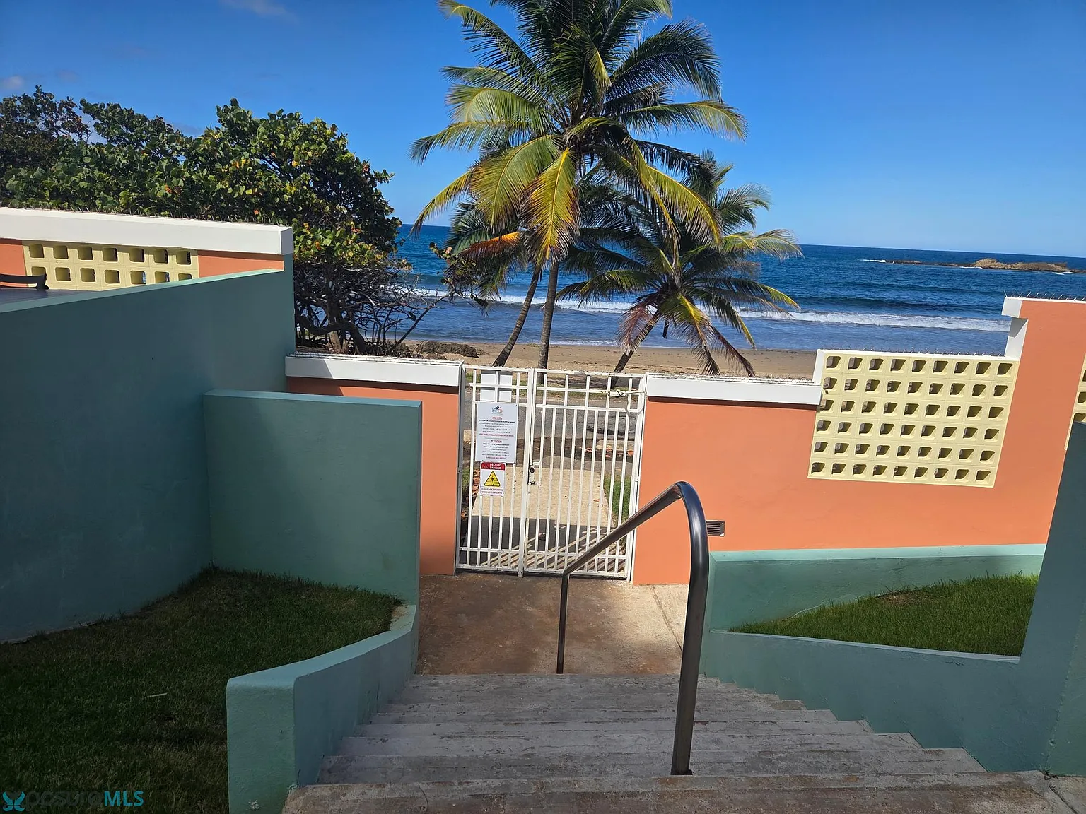 Isabela Beach Court (Condominio) — Photo 4