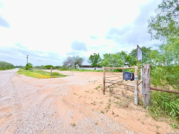 2nd image of 635 E Ditto Rd