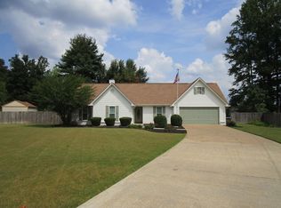 121 Holyrood Cv, Munford, TN 38058