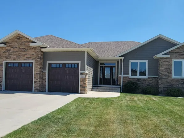 322 Willow Bnd, Sergeant Bluff, IA 51054