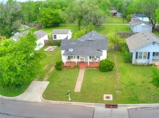827 E Eufaula St, Norman, OK 73071
