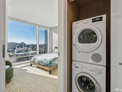 425 1st St - Image 3