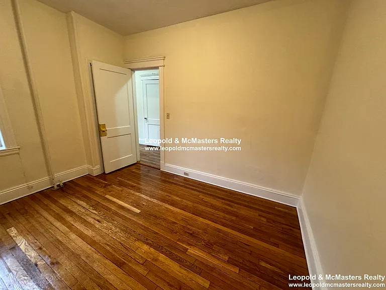 1124 Commonwealth Ave — Photo 71