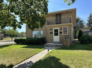 3201-3203 W Verona Ct, Milwaukee, WI 53215