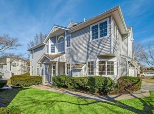 18 Helton Ter, Montville, NJ 07045