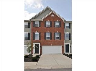 13072 Sparta Dr, Fishers, IN 46038