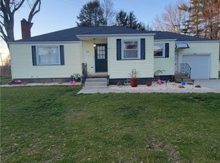 228 Salem St, Conneaut, OH 44030