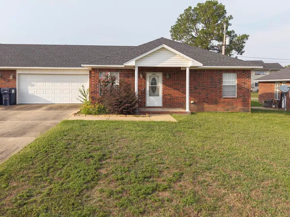 (undisclosed Address), Russellville, AR 72801