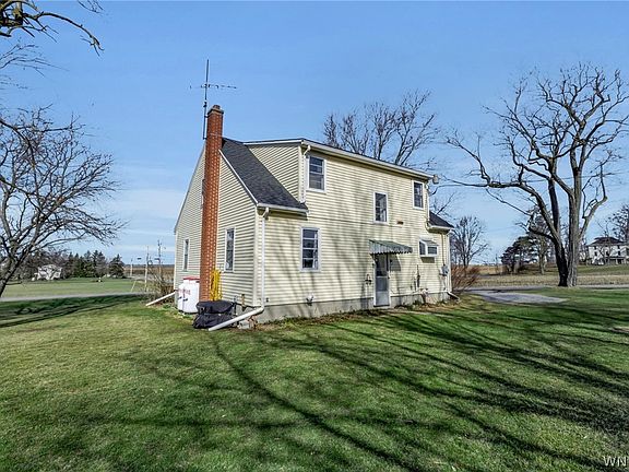 3rd image of 9471 York Rd