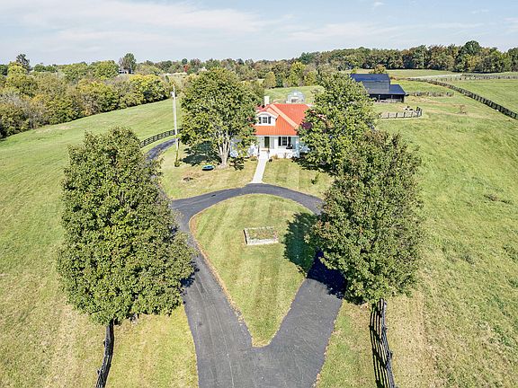 2nd image of 1492 Perryville Rd