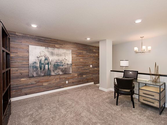 3rd image of 8052 Abercrombie Ln