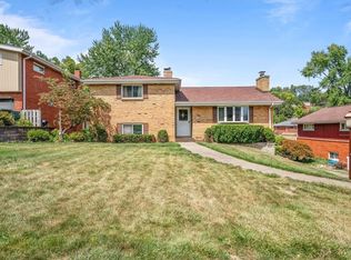 943 Girard Rd, Pittsburgh, PA 15227