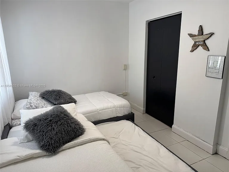 1301 Grouper Dr — Photo 36
