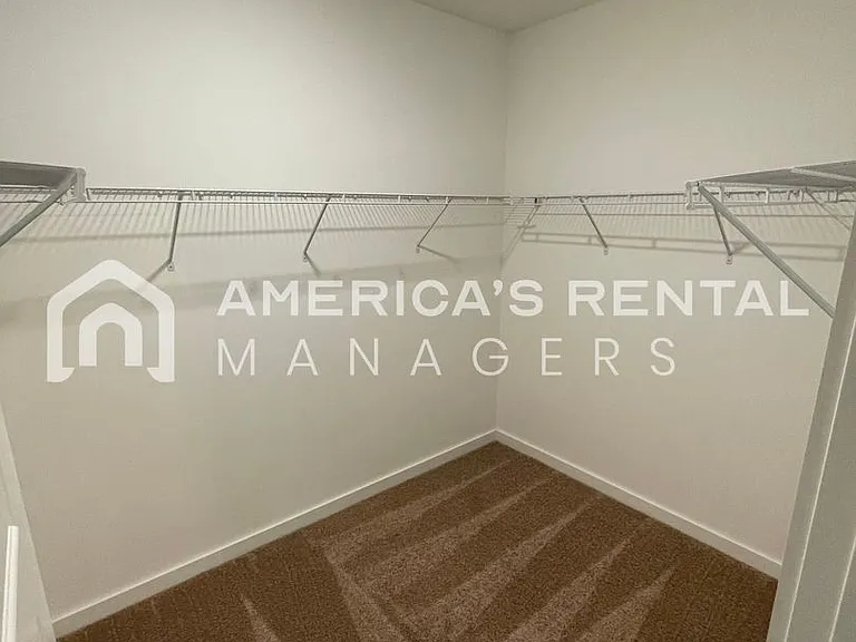 2132 Ellsworth Loop Rd — Photo 18