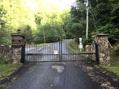 56 E Cullisia Rd, Bryson City, NC, 28713
