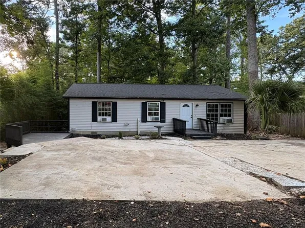 6543 Sage St, Doraville, GA 30340