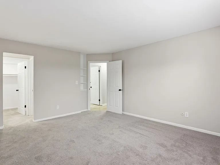 The Lenox Apartment Homes — Photo 67