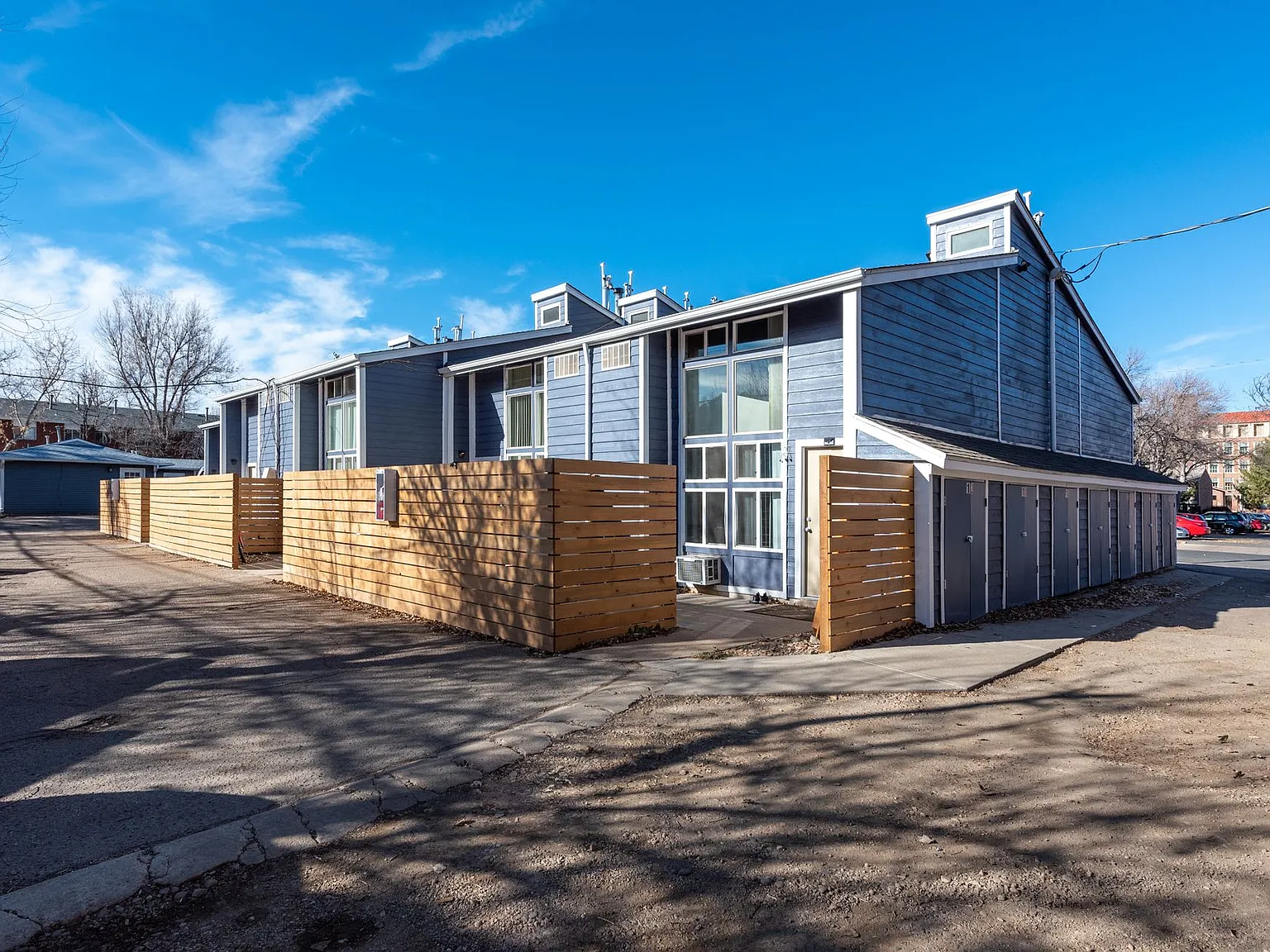 Crestview Townhomes — Photo 1